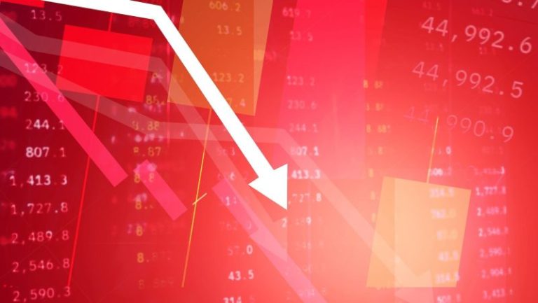 Stock Market Dips Below 200-Day Moving Average: Are Your Investments Ready for a Shift?